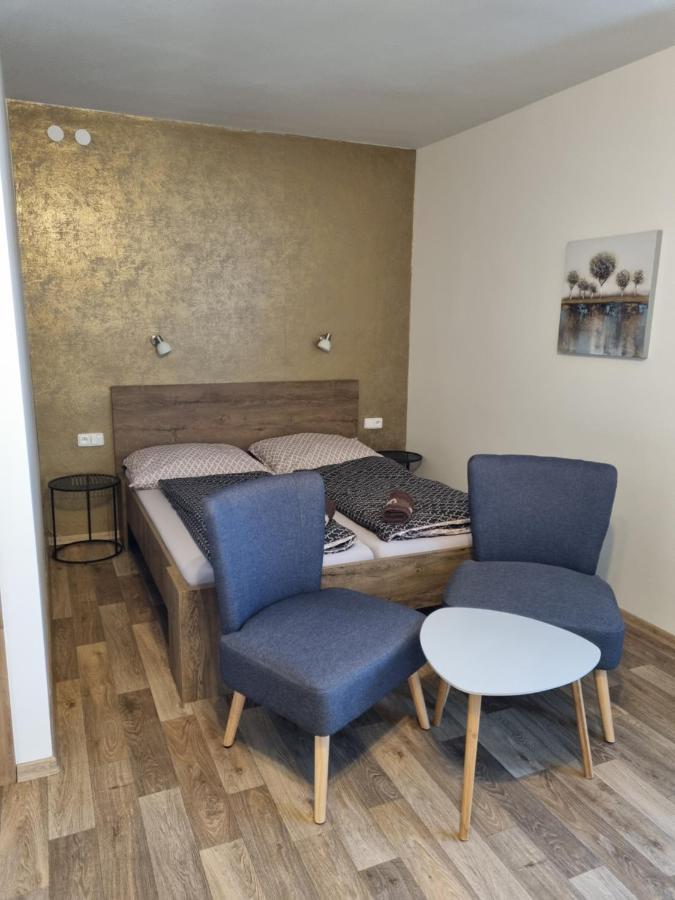 Milovice  Apartmany Moravia מראה חיצוני תמונה