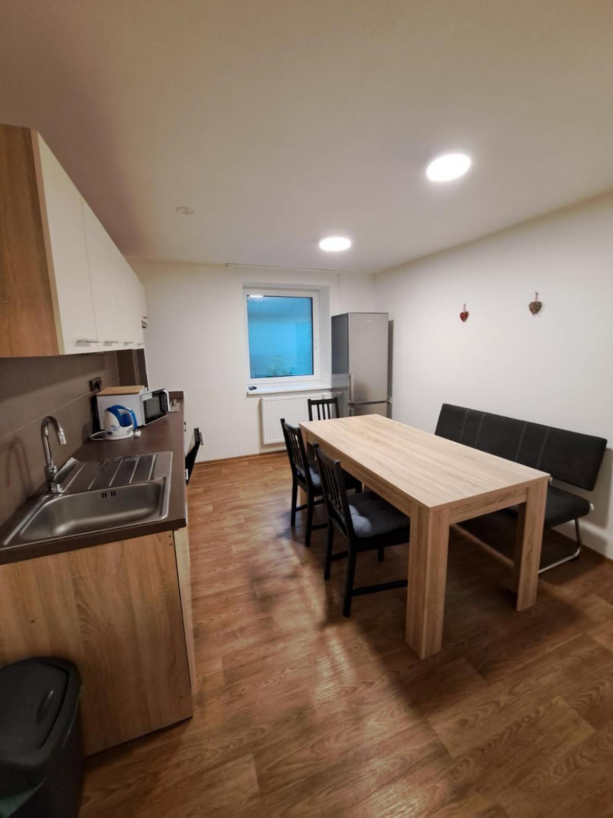Milovice  Apartmany Moravia מראה חיצוני תמונה
